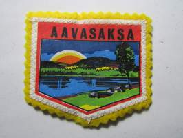 Aavasaksa -kangasmerkki / matkailumerkki / hihamerkki / badge -pohjaväri keltainen