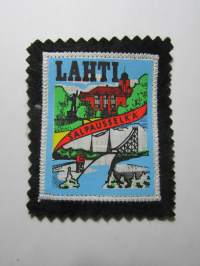 Lahti Salpausselkä -kangasmerkki / matkailumerkki / hihamerkki / badge -pohjaväri musta