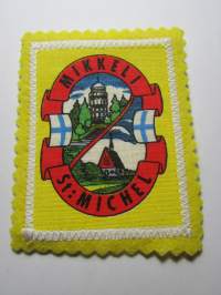 Mikkeli St:Michel -kangasmerkki / matkailumerkki / hihamerkki / badge -pohjaväri keltainen