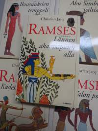 Ramses - Kadesin taistelu - Vlon poika Abu Simbewlin valtiatar - Ikuisuuksien temppeli - Lännen akaasiapuun alla -5 kirjan sarja