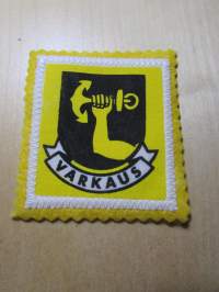 Varkaus -kangasmerkki / matkailumerkki / hihamerkki / badge -pohjaväri keltainen