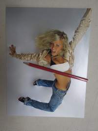 Malli / pin-up, valokuvannut Petri Kuosmanen -valokuva / photograph