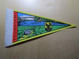 Tuusniemi -matkailuviiri, pikkukoko / souvenier pennant