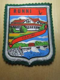 Runni Iisalmi -kangasmerkki / matkailumerkki / hihamerkki / badge -pohjaväri vihreä