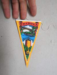 Heinola - näkötorni, silta -matkailuviiri, pikkukoko / souvenier pennant