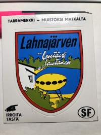 Lahnajärven lentävä lautanen, Lahnajärvi -tarra, matkamuistotarra 1970-luvulta