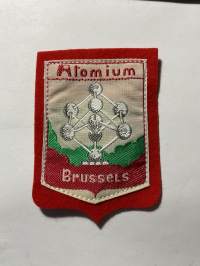 Atomium Brussels -hihamerkki, kangasmerkki -matkamuistomerkki
