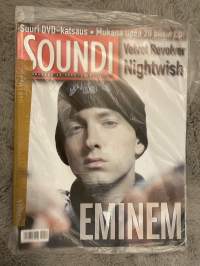 Soundi 2004 nr 12 - Velvet Revolver, Nightwish, Eminem, ym.