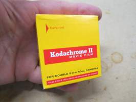 Kodak Kodachrome II Movie Film -kaitafilmi, avaamaton pakkaus