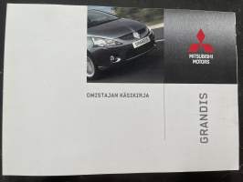 Mitsubishi Motors Grandis 2009 -Käyttöohjekirja