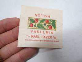 Vadelmia / Hallon - Oy Karl Fazer Ab -makeiskääre
