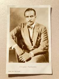 Douglas Fairbanks -filmitähti postikortti