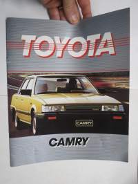 Toyota Camry 1987 -myyntiesite