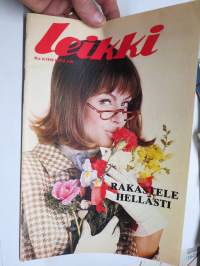 Leikki 1976 nr 4 -aikuisviihdelehti / adult graphics magazine