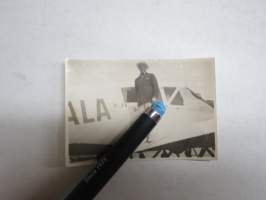 ?-ALA lentokone -valokuva