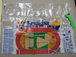 Emilia kesäkisa Los Angeles 1984 -talouspaperipakkaukseen painettu urheilustadion, säännöt - olympiakisojen suomalaiset mitalistit alaliepeessä luetteloituna
