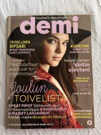 Demi 2016 nr 12, julisteet Saara Aalto, jouluextra