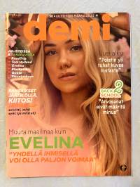 Demi 2019 nr 8 Evelina (6 sivua), julisteet Road Trip, Tom Holland, Evelina