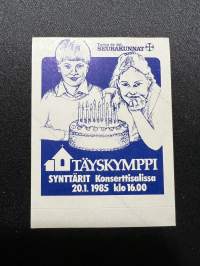 Täyskymppi synttärit -tarra