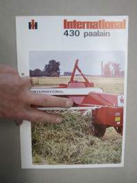 International 430 paalain -myyntiesite