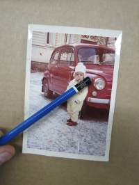 Fiat 600 & lapsimannekiini -valokuva