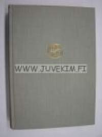 Poika eli elämäänsä