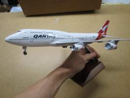Quantas - Spirit of Australia, WH-OJA -lentokone, pienoismalli