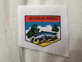 Valkealan motelli -kangasmerkki / matkailumerkki / hihamerkki / badge -leikkaamaton