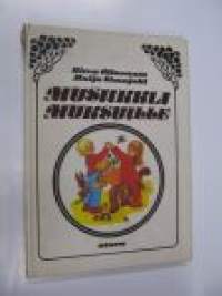 Musiikkia muksuille. Pienten lasten musiikkikirja