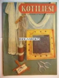 Kotiliesi 1942 nr 10, Mannerheim 75 vuotta -artikkeli ja kuvia, kevätnokkosella on monta käyttötapaa, villivihanneksia keräämme ruoan jatkoksi ja talven varaksi