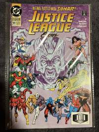 Justice League Europe infinal battle with Sonar! -comics nr 50