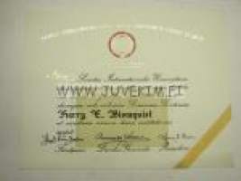 Societas Internationalis Universitaria chirurgorum colonis... diploma... doctor Harry E. Blomquist -diplomi