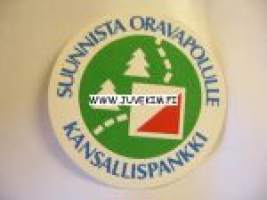 Suunnista Oravapolulle Kansallispankki -tarra