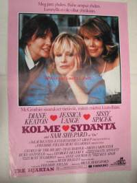 Kolme sydäntä - Tre hjärtan -elokuvajuliste, Diane Keaton, Jessica Lange, Sissy Spacek, Bruce Beresford