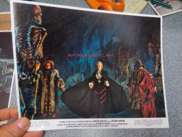 Doctor Faustus (Richard Burton, Elizabeth Taylor) -elokuvan kaappikuva