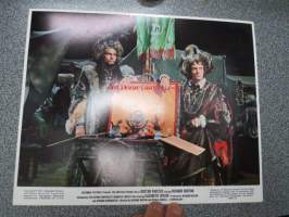 Doctor Faustus (Richard Burton, Elizabeth Taylor) -elokuvan kaappikuva