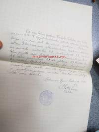 Voimistelunopettaja Kaarlo Tikka on lukuvuonna 1917-1918 syyslukukauden alusta alkaen maaliskuun 1. päivään asti toiminut opettajana Salmin...., Salmissa