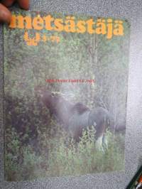 Metsästäjä 1977 nr 3 sis. mm: Asemainokset Remington, Tikka, Valmet, Beretta, Voere, Miroku, Parker-Hale, Browning, Metsästysseuran toiminta, Jokamiehenoikeudet